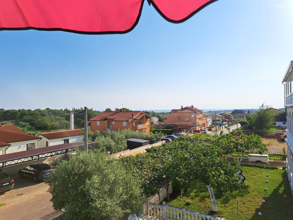 Апартаменты Casa Antonio With Swimming Pool Новиград Экстерьер фото
